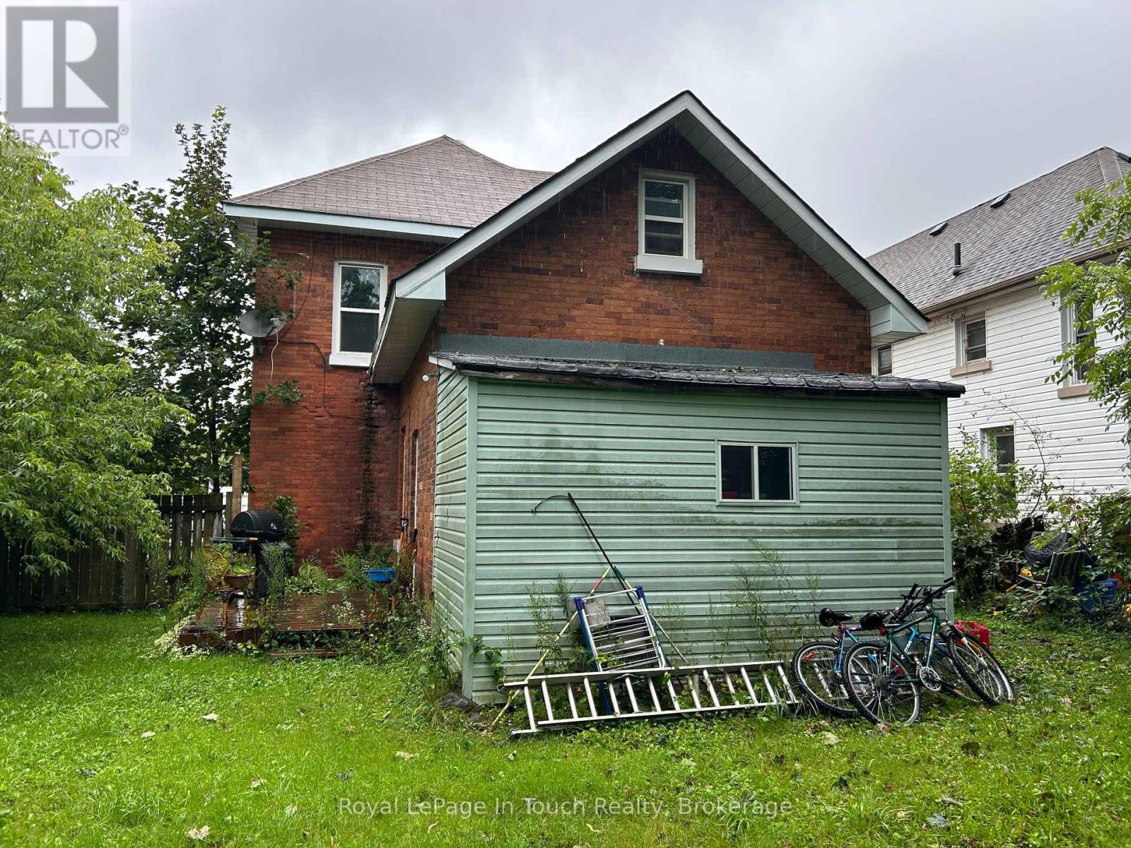 98 FOURTH STREET, Midland — photo 4