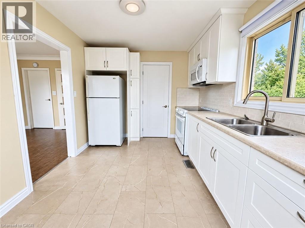 16 STANLEY Street Unit# UPPER, Ayr — photo 6