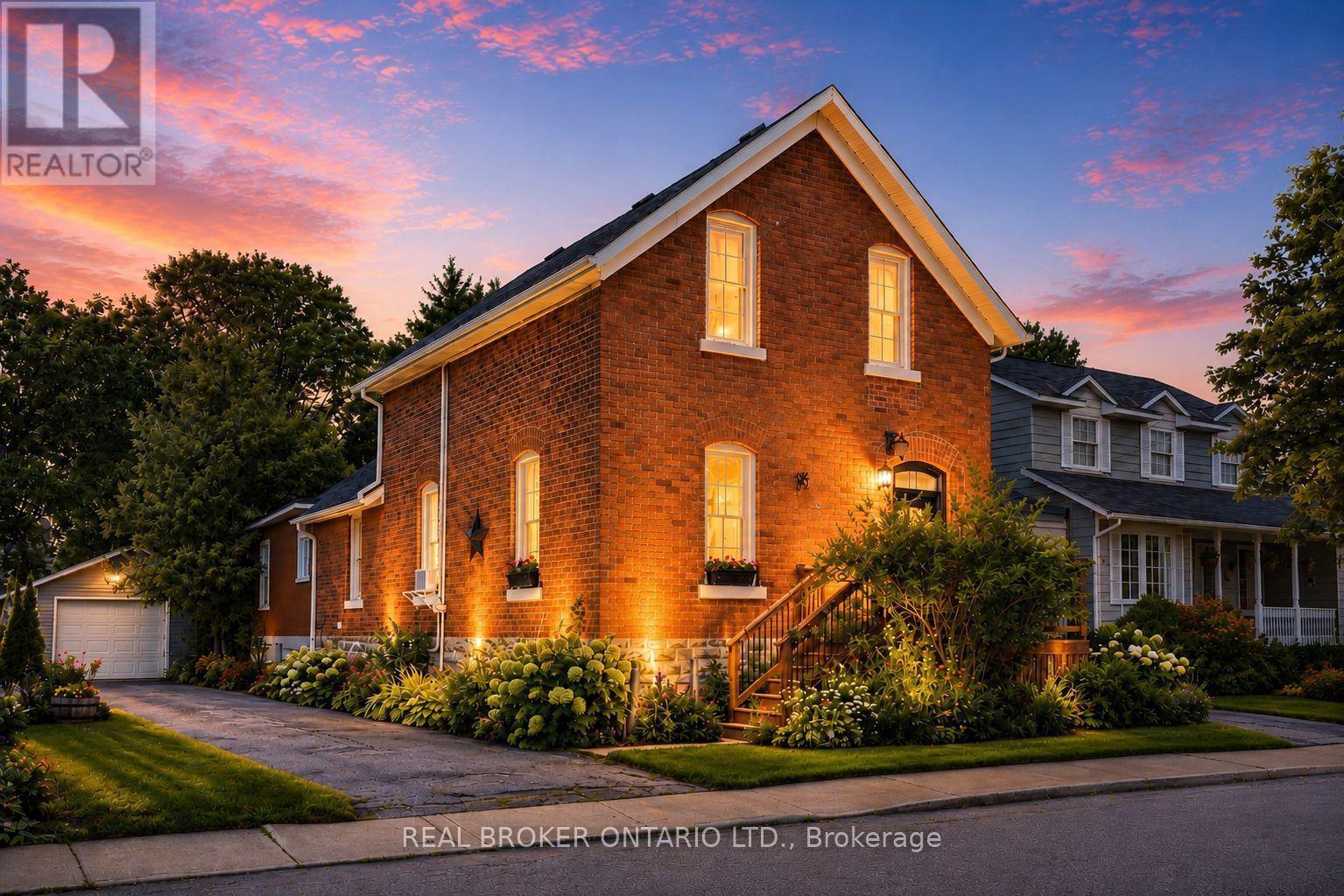 #A & B 33 NAPOLEON STREET - Image 48
