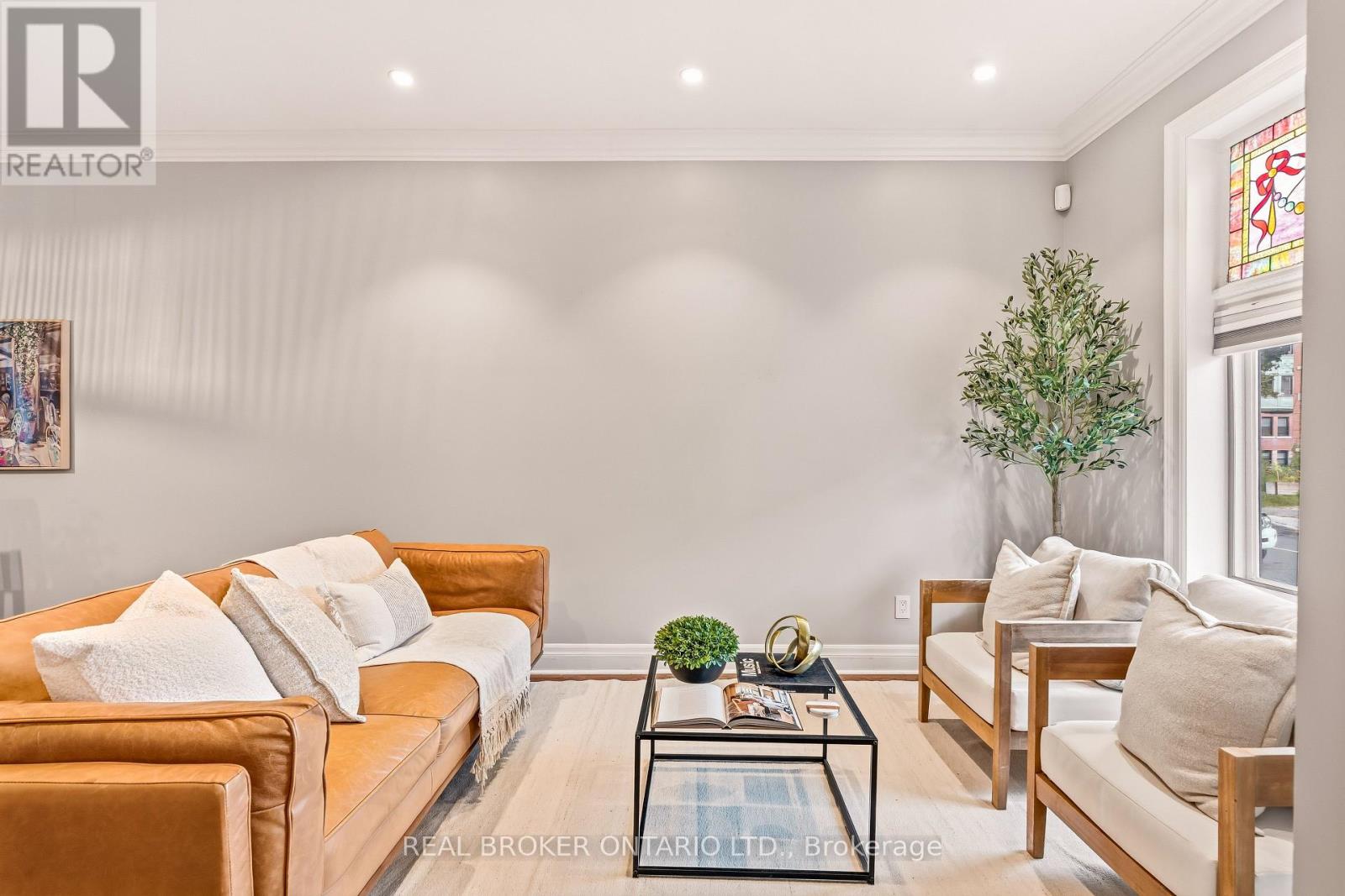 417 DALY AVENUE - Image 12