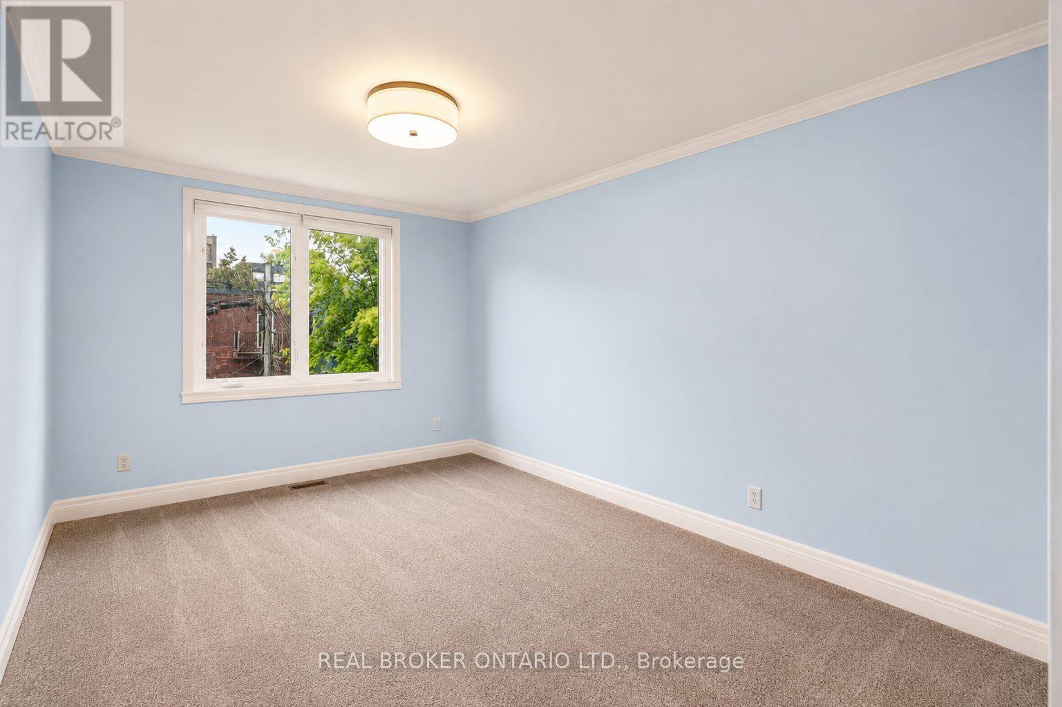 417 DALY AVENUE - Image 22