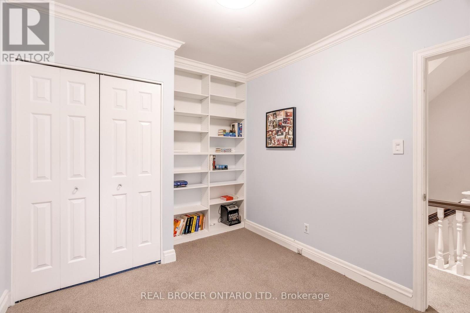 417 DALY AVENUE - Image 27