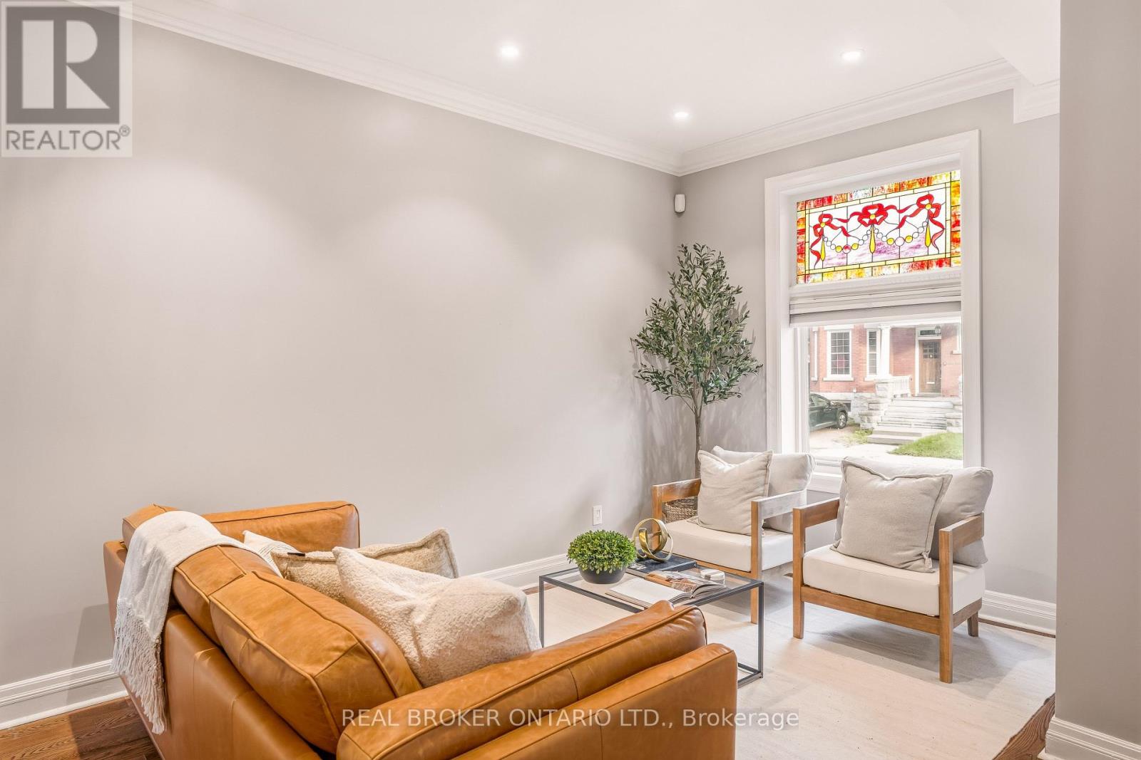 417 DALY AVENUE - Image 11
