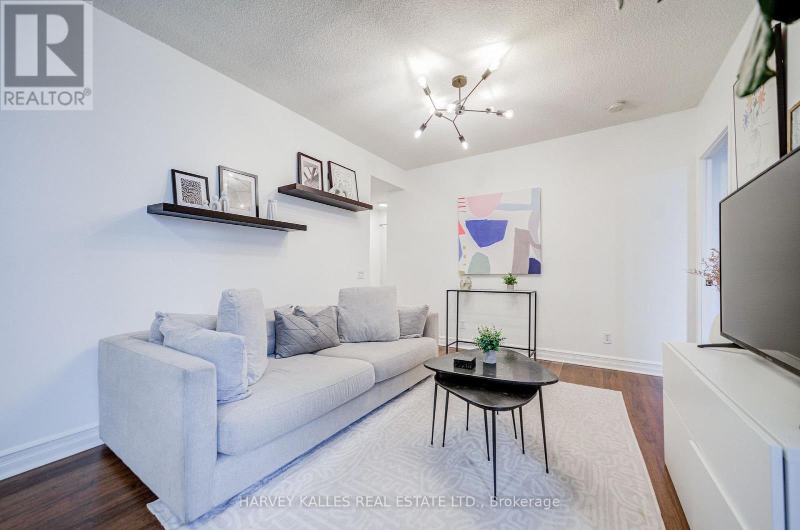 #910 5 ROSEHILL AVENUE - 12