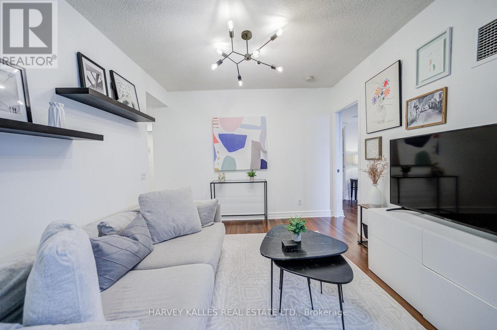 #910 5 ROSEHILL AVENUE - 13