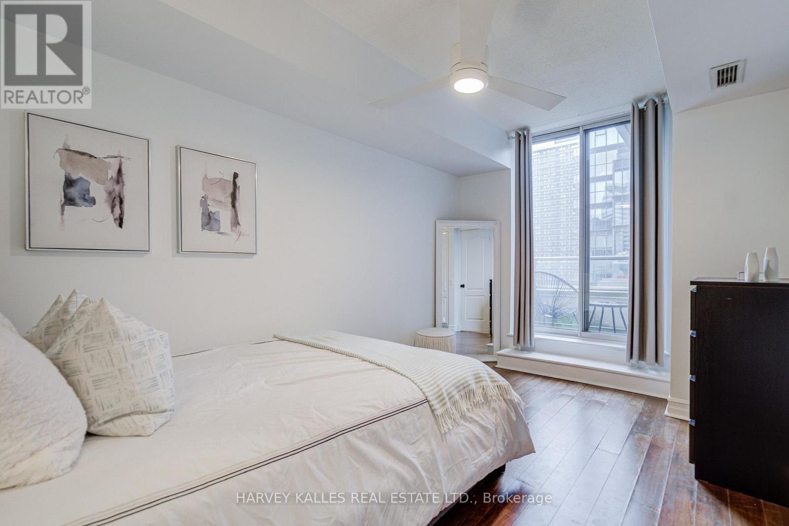 #910 5 ROSEHILL AVENUE - 20