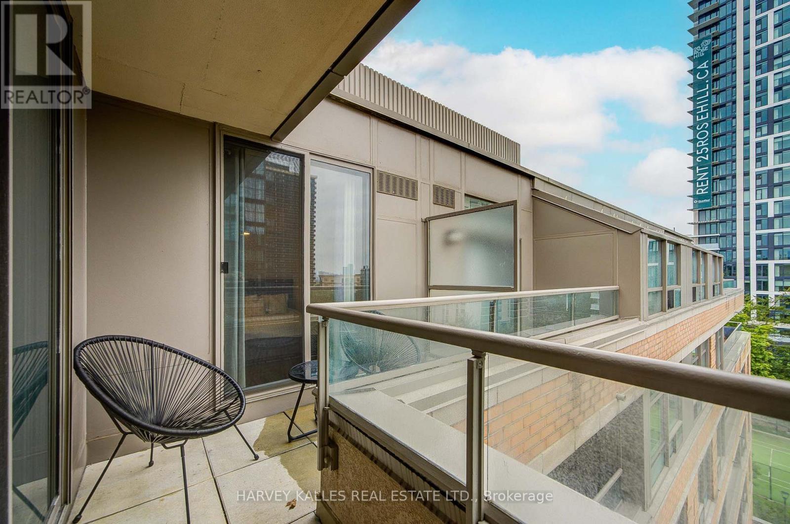 #910 5 ROSEHILL AVENUE - Image 27