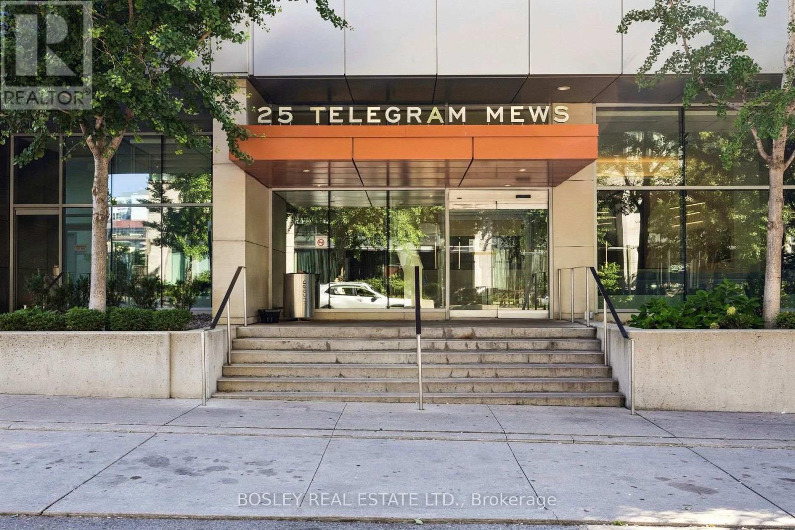 #3902 25 TELEGRAM MEWS - 4