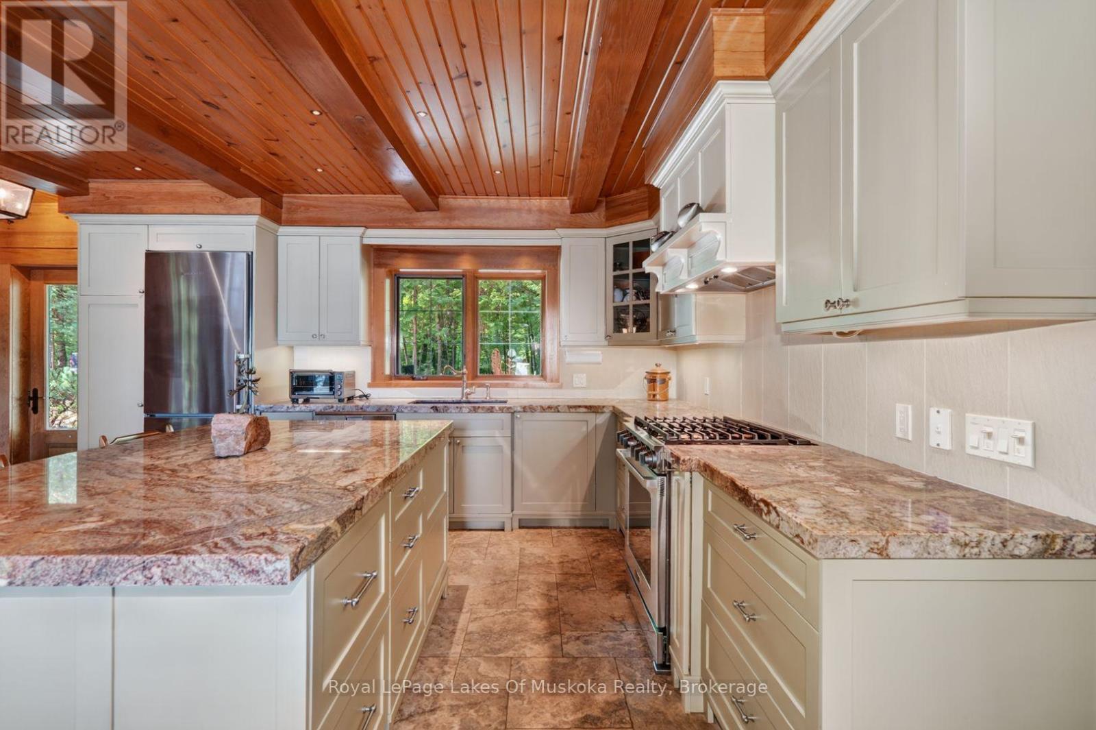 #3 1041 KELLS BAY ROAD - Image 32