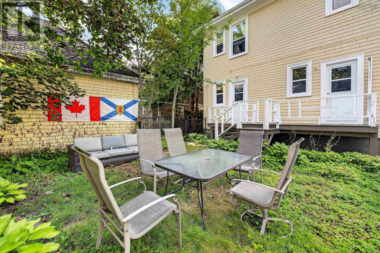 6195/6197 Cedar Street - 39