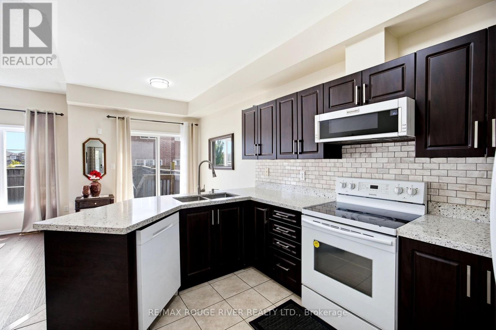 37 MICHAELMAN ROAD - 16