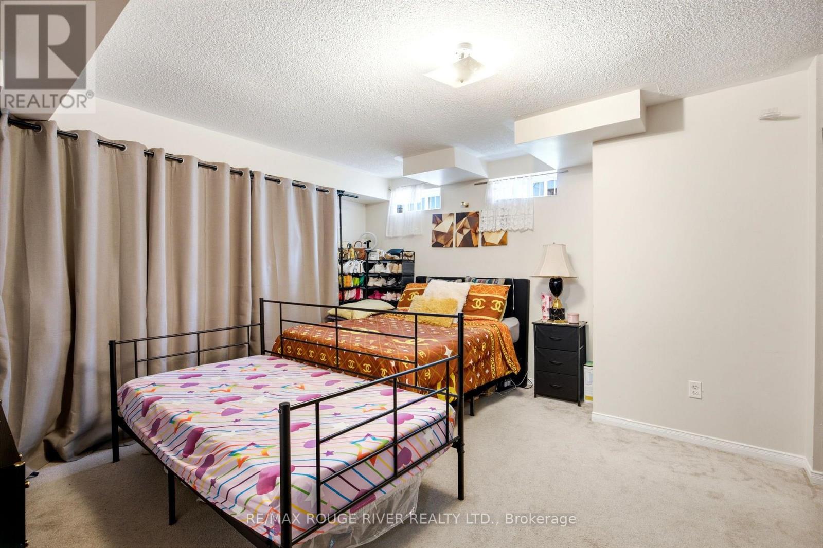 37 MICHAELMAN ROAD - 31