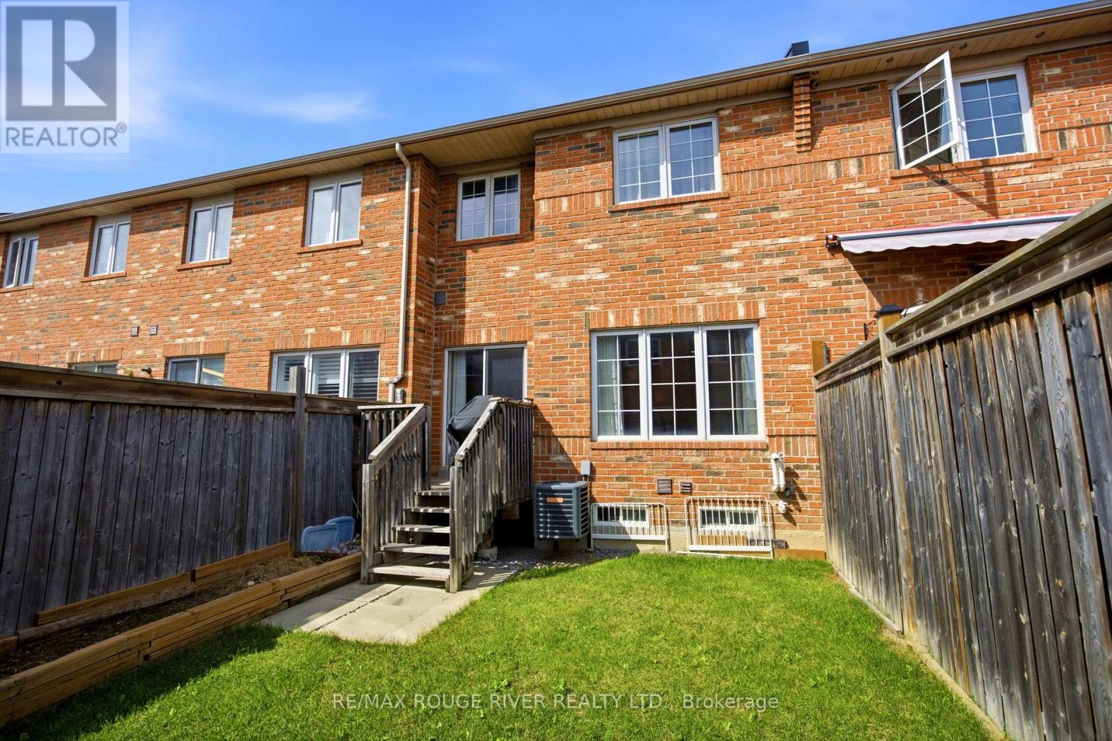 37 MICHAELMAN ROAD - 36