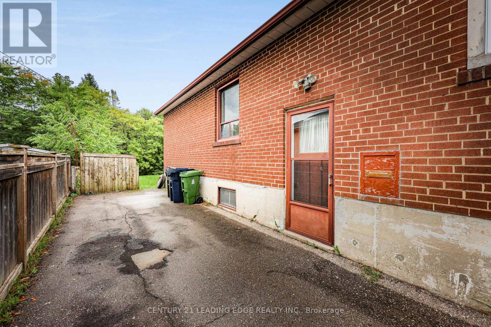 18 ROMULUS DRIVE - Image 37