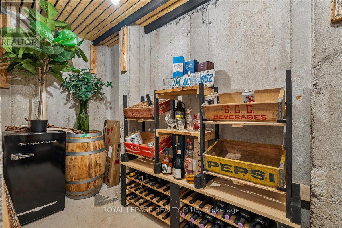 29 JEREMIAH LANE - Image 35