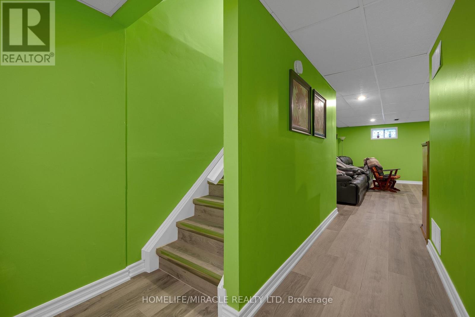 28 ROOKSNEST TRAIL - Image 40