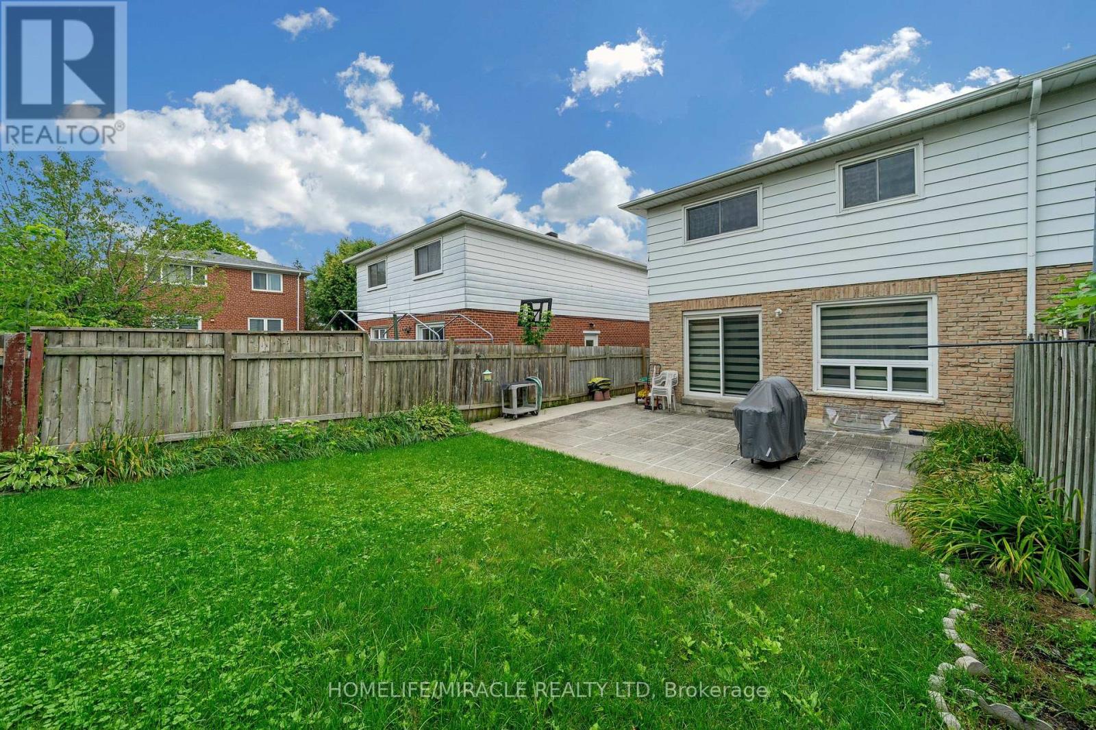 28 ROOKSNEST TRAIL - 47