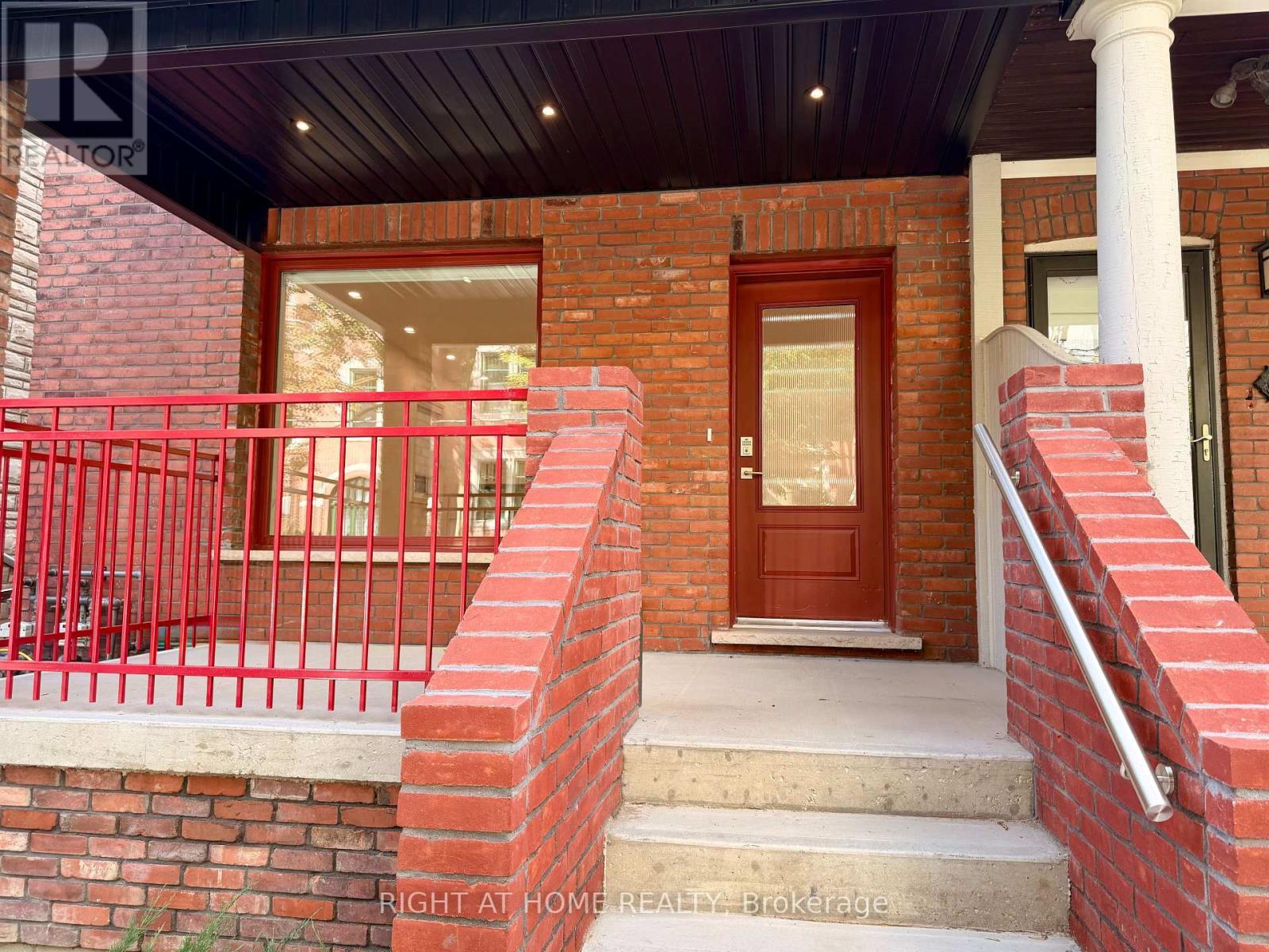 1 - 57 HEPBOURNE STREET, Toronto (Dufferin Grove) — photo 2