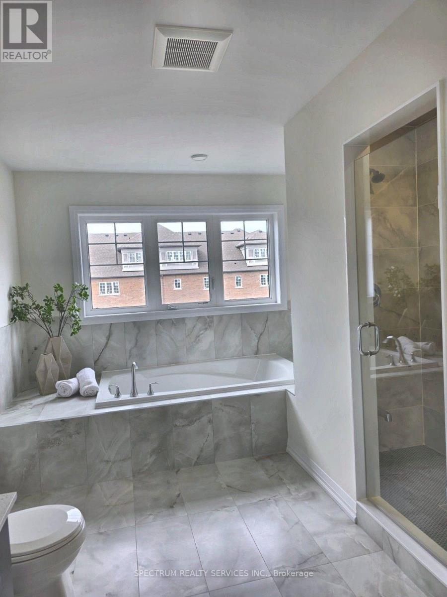 1522 BENSON STREET - 18