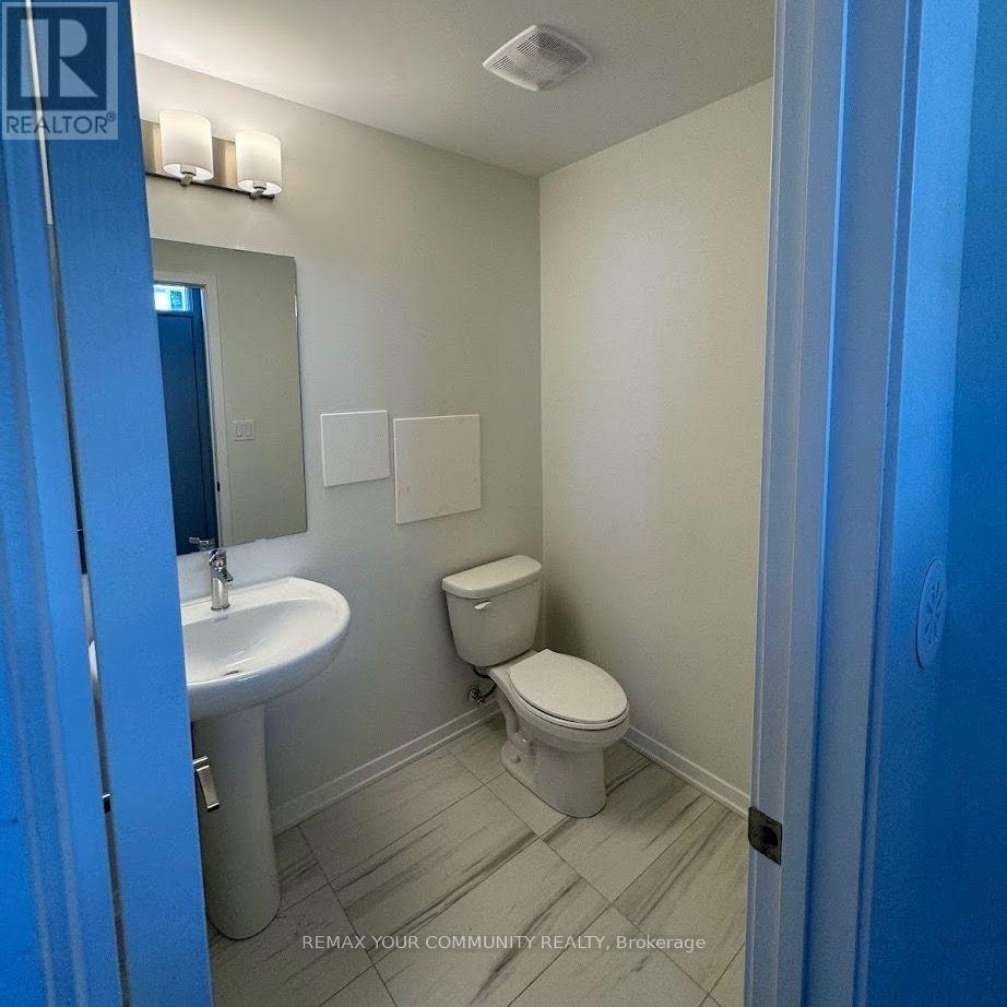130 - 11 ALMOND BLOSSOM MEWS, Vaughan (Vaughan Corporate Centre) — photo 4