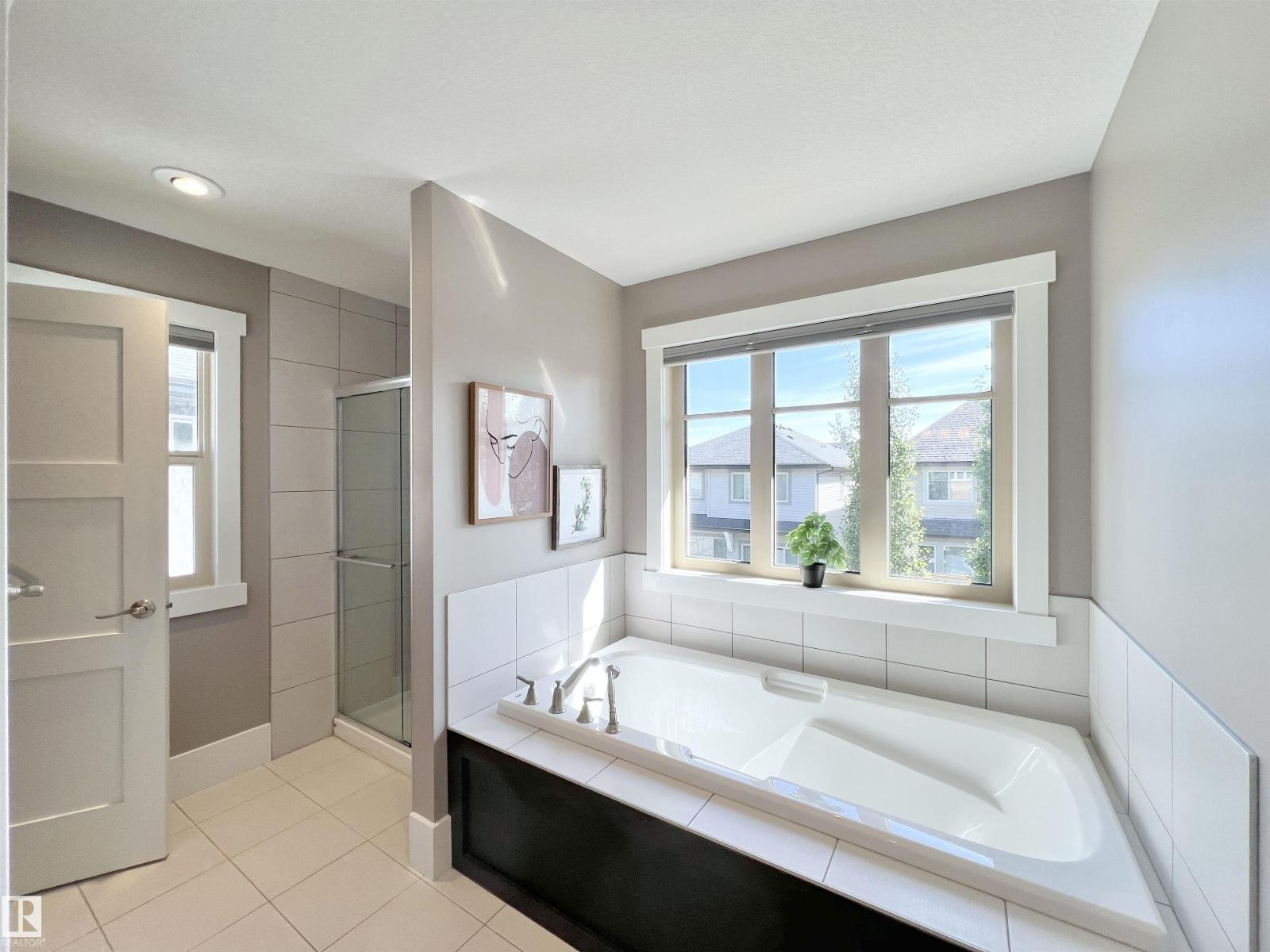 1330 AINSLIE WD SW - Image 33
