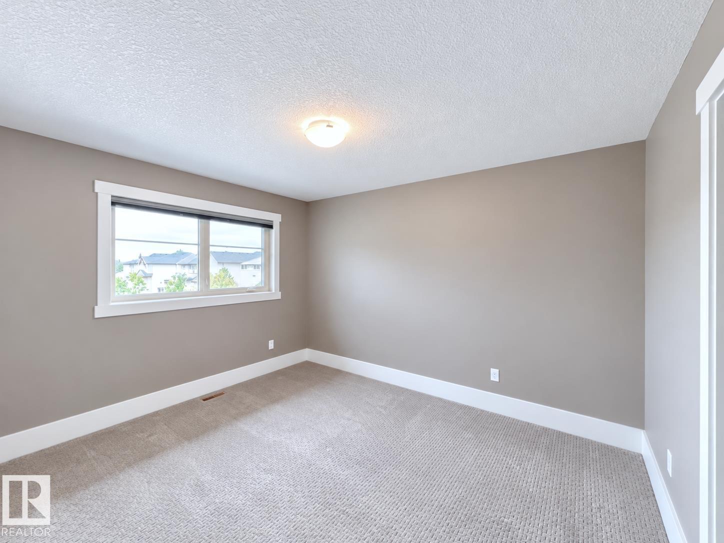 1330 AINSLIE WD SW - 37