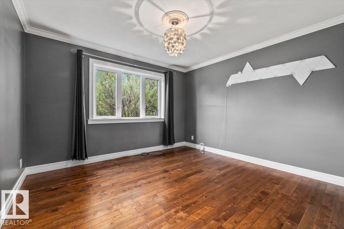 10994 165 ST NW - 13