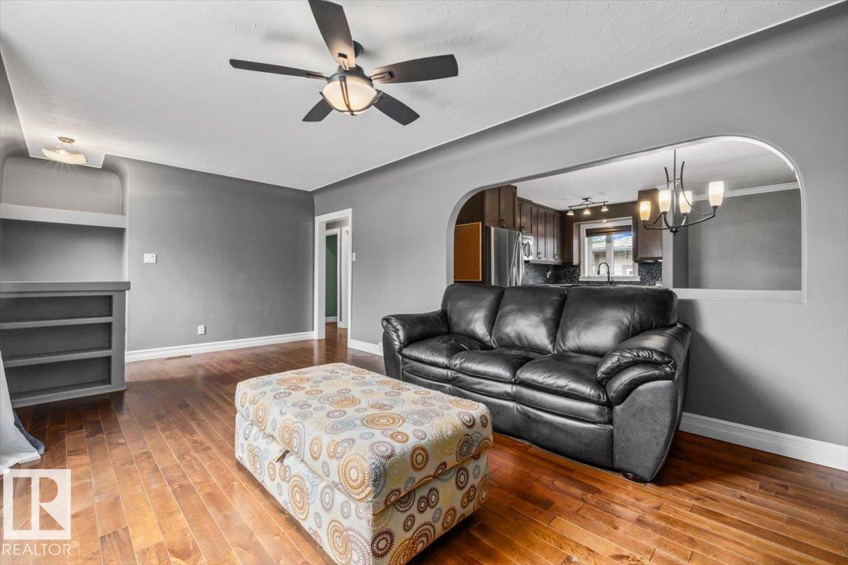 10994 165 ST NW - 2