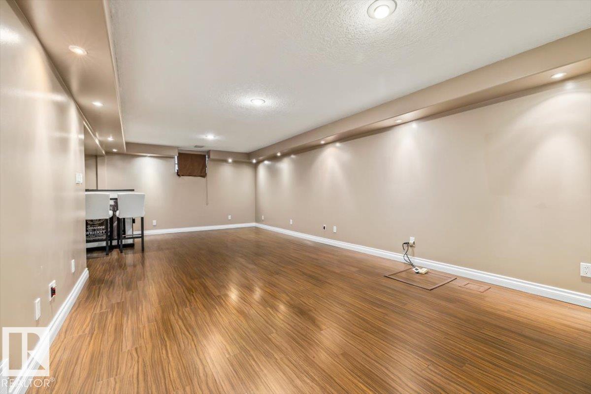 10994 165 ST NW - 26