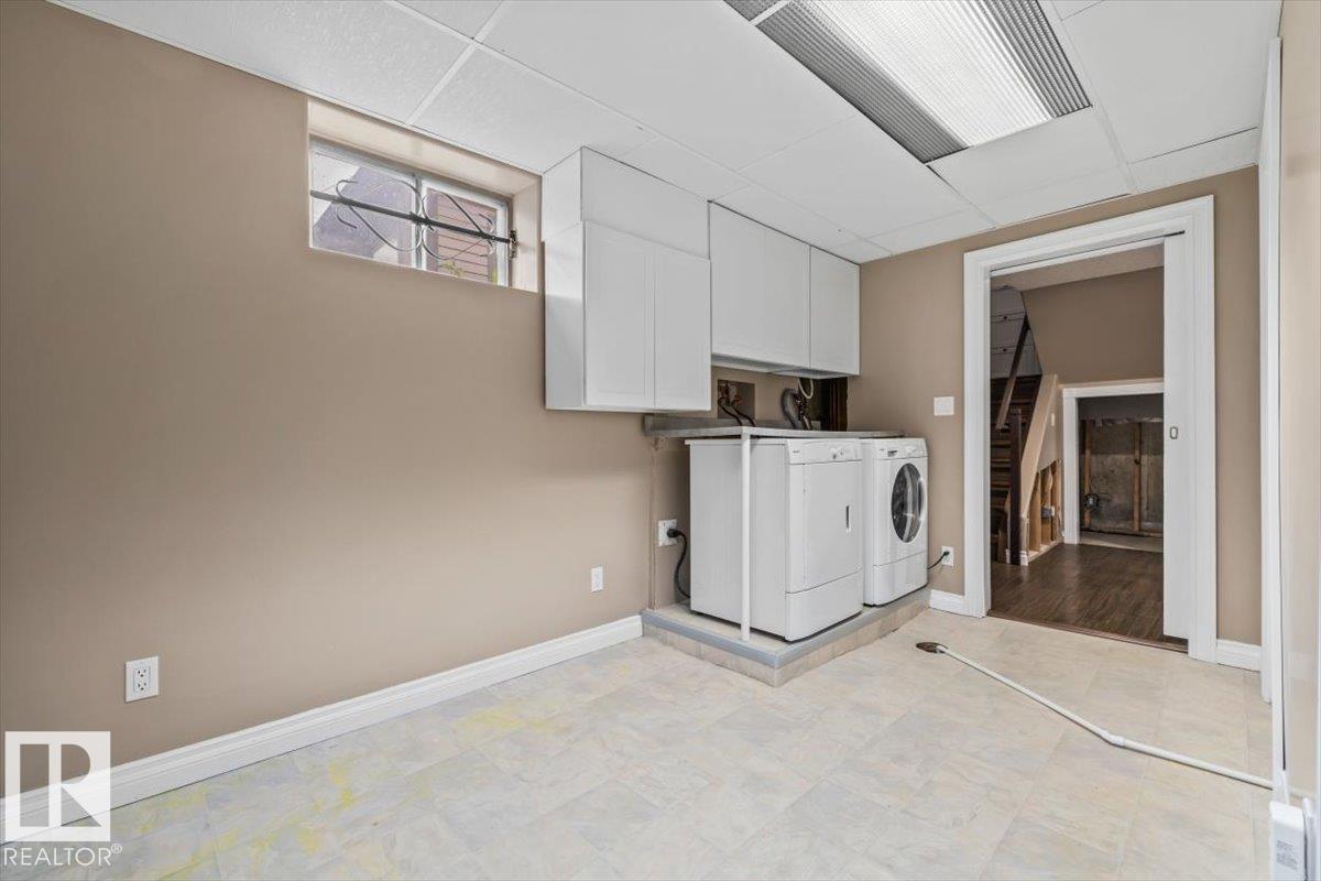 10994 165 ST NW - 29
