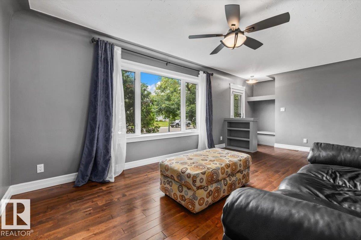 10994 165 ST NW - 3