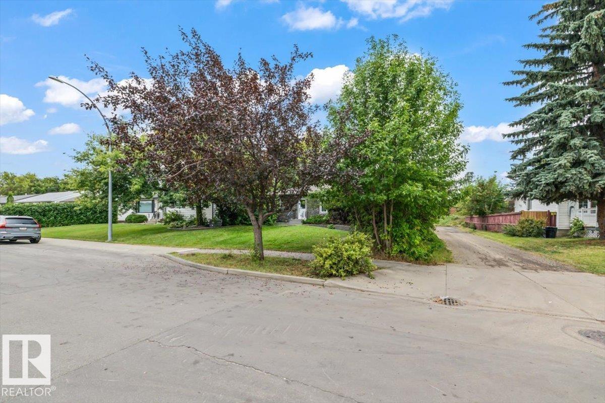 10994 165 ST NW - 42
