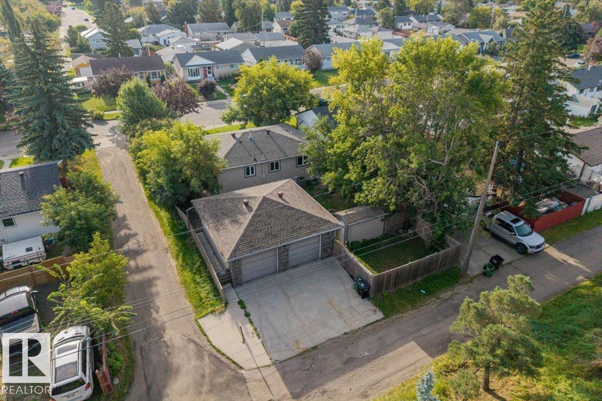 10994 165 ST NW - 45