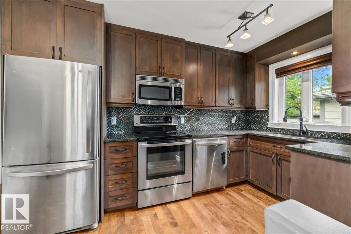 10994 165 ST NW - 6