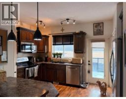 Laundry room - 122 12 Avenue Ne, Sundre, AB T0M1X0 Photo 12
