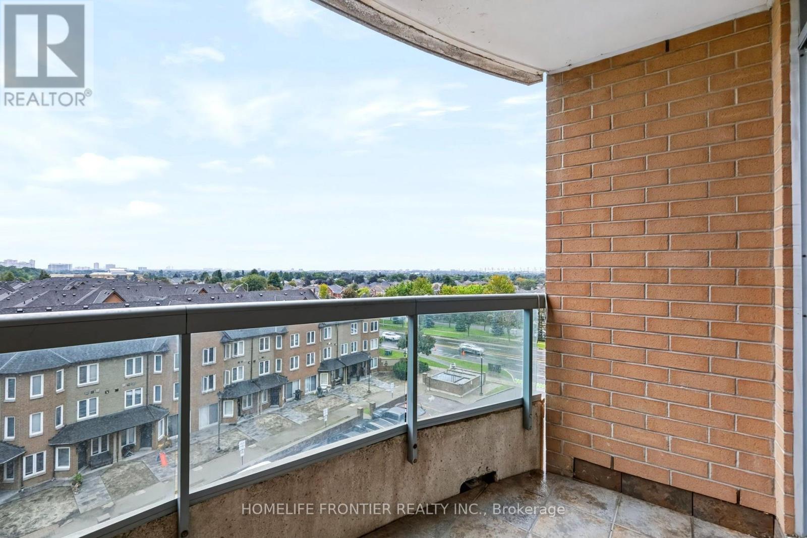 #610 745 NEW WESTMINSTER DRIVE - 28