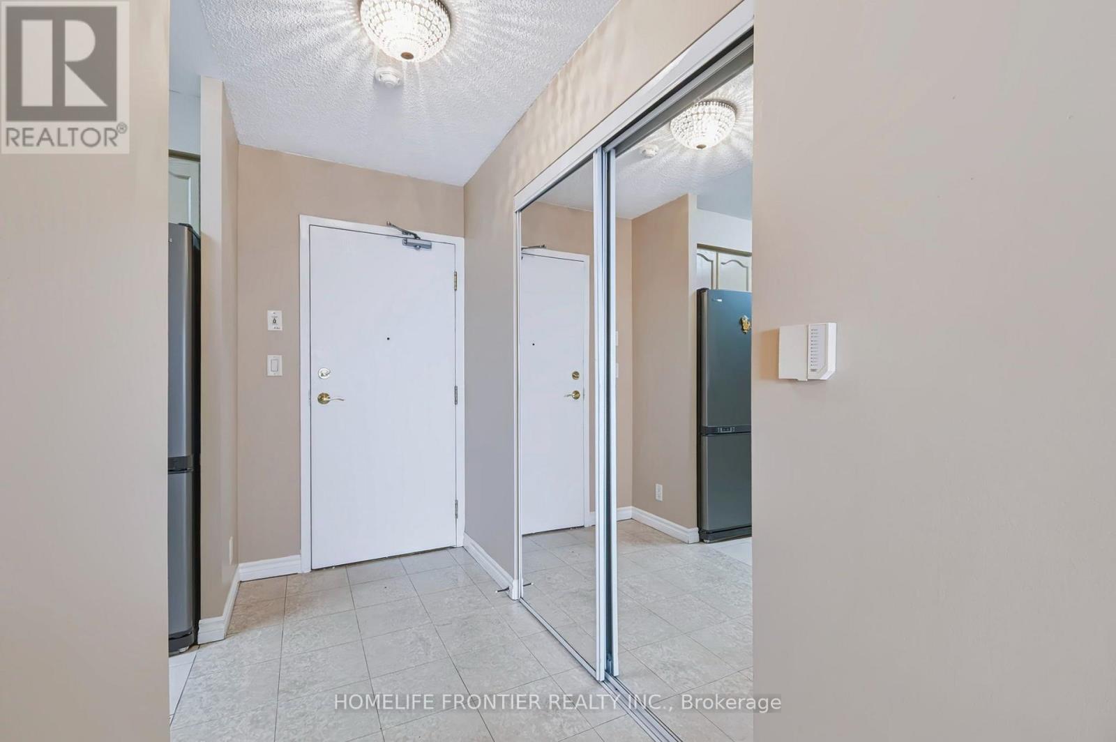 #610 745 NEW WESTMINSTER DRIVE - 4