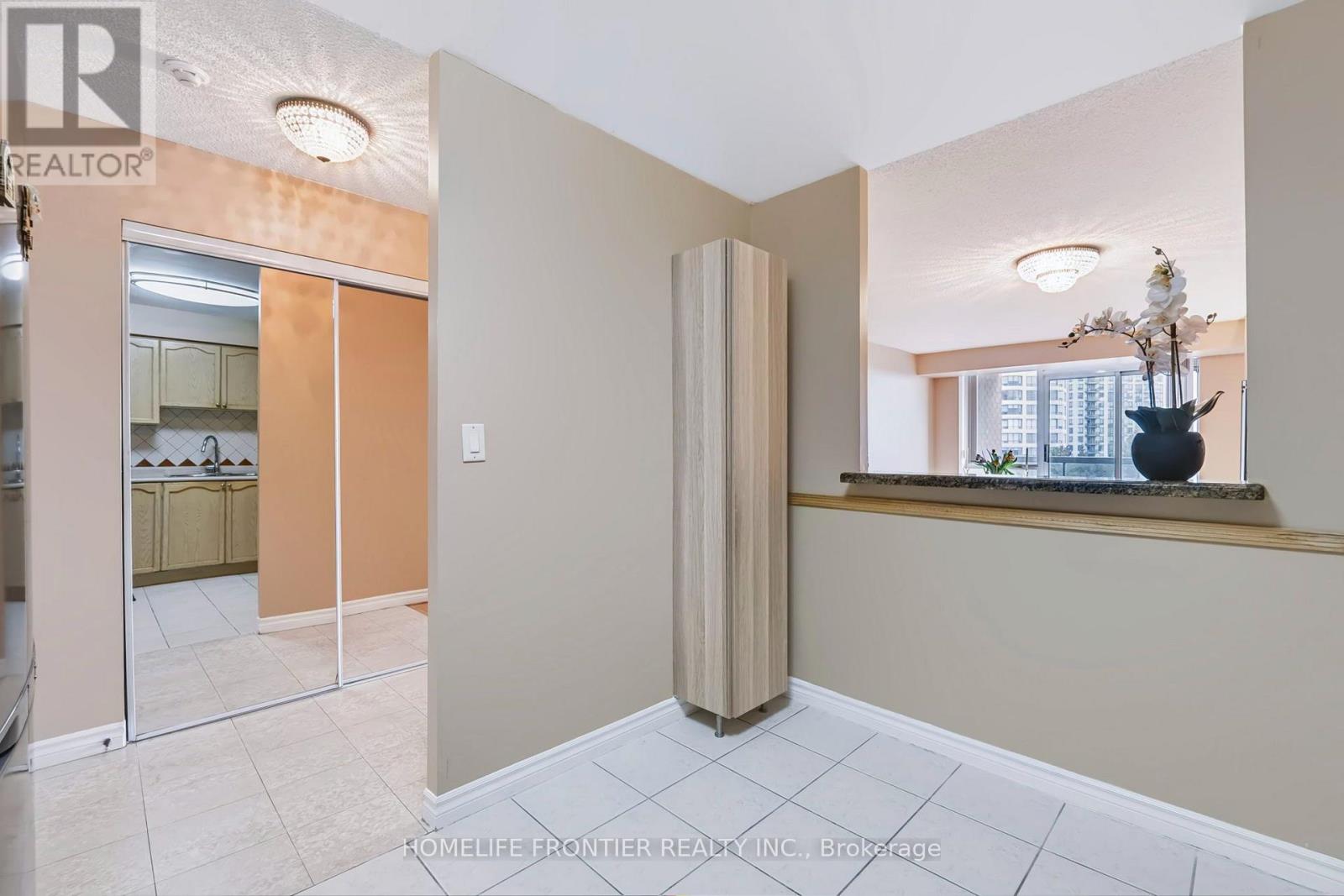 #610 745 NEW WESTMINSTER DRIVE - 9