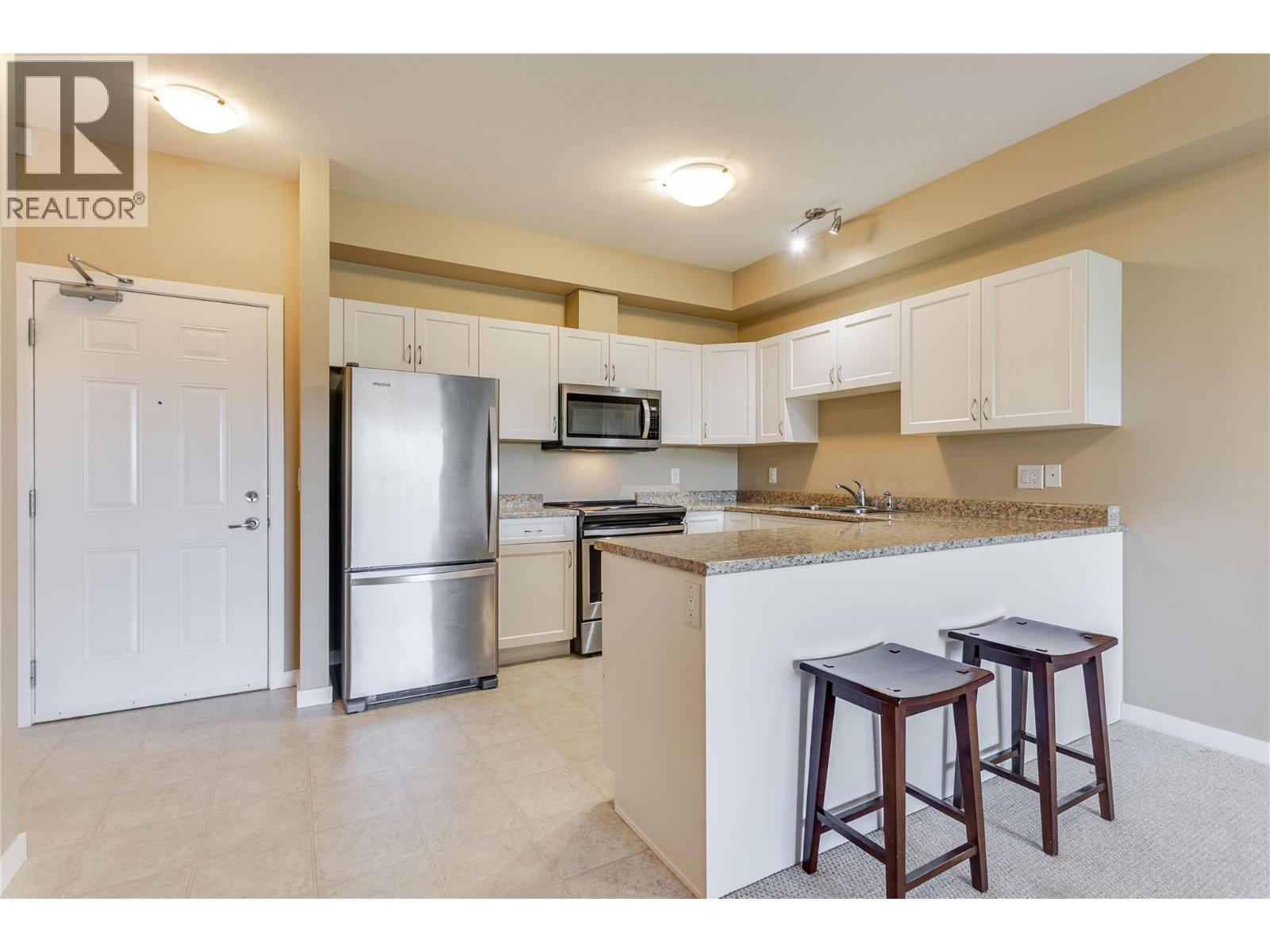#401 770 Rutland Road N - 4