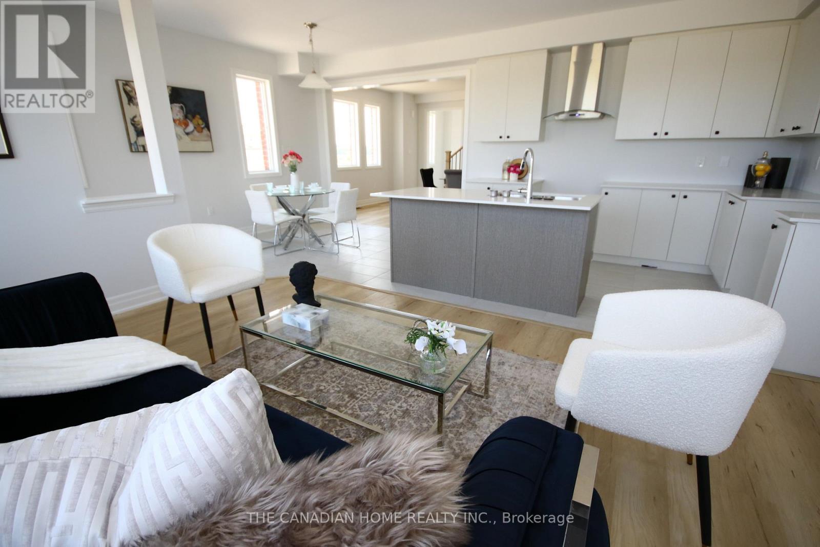 131 UNION BLVD BOULEVARD, Wasaga Beach — photo 6