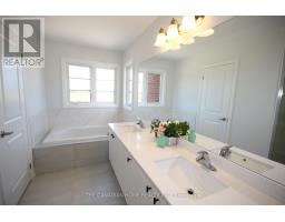 131 Union Blvd Boulevard, Wasaga Beach, ON L9Z0P1 Photo 16