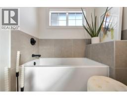 Porch - 2545 Alabaster Crt, Langford, BC V9B5N1 Photo 22