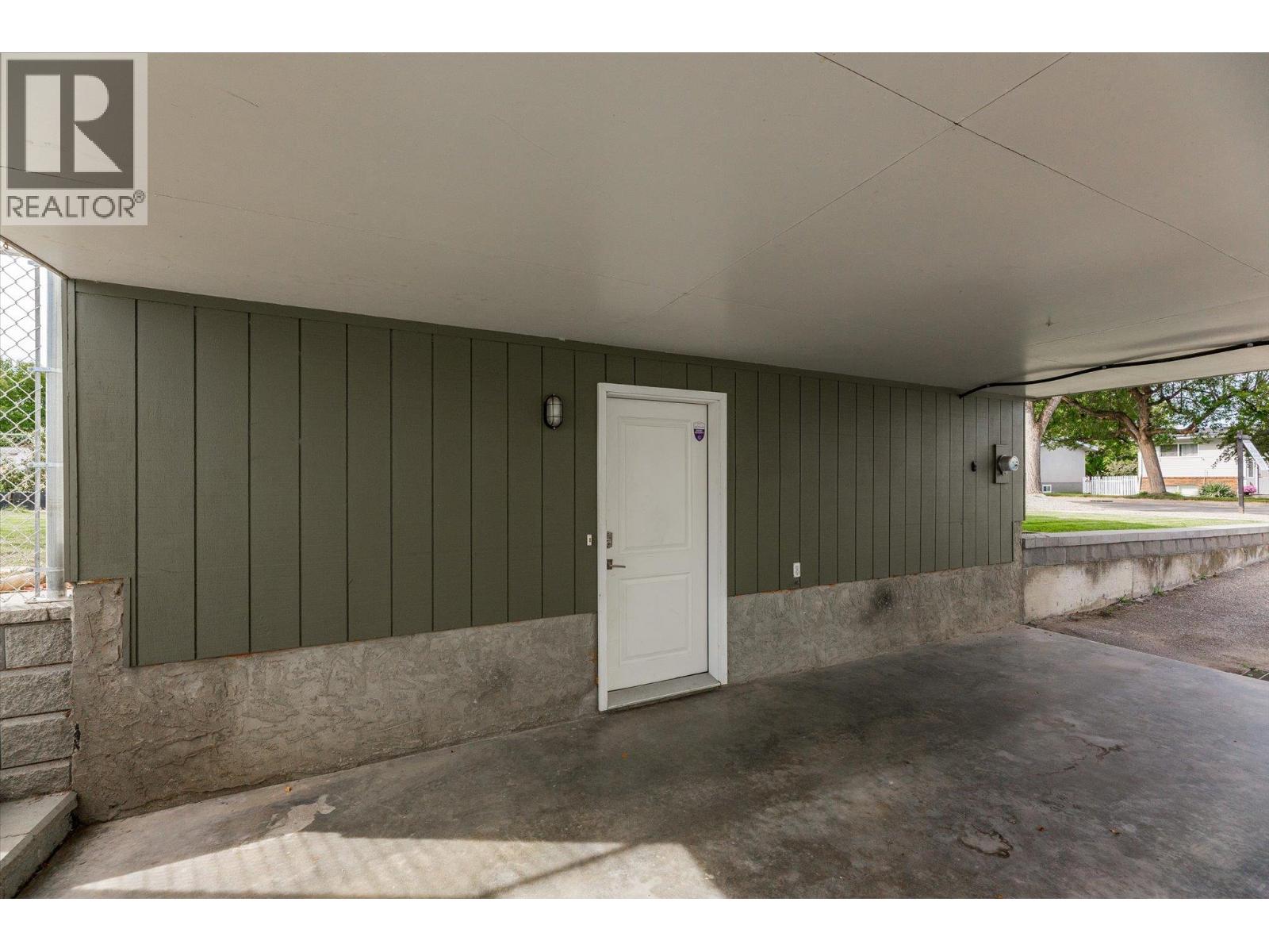  295 Husch Road, Kelowna