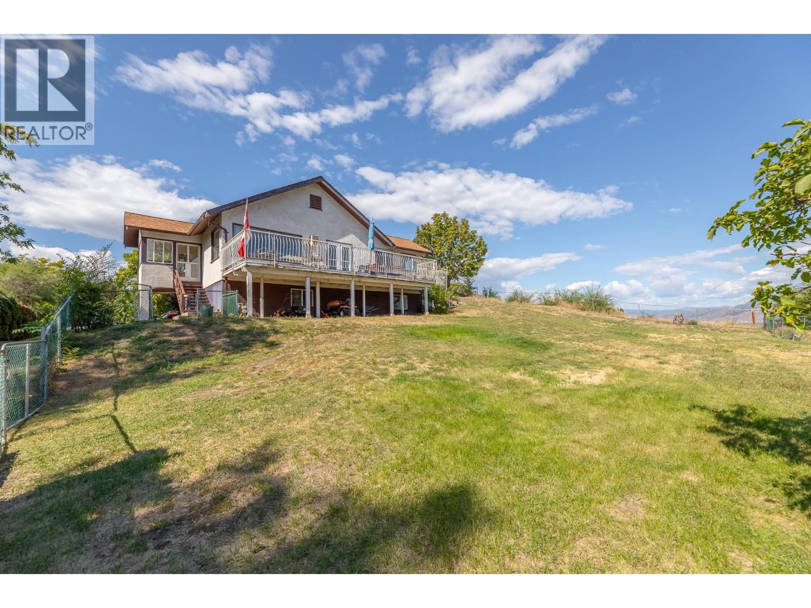 14602 Fisher Close, Summerland