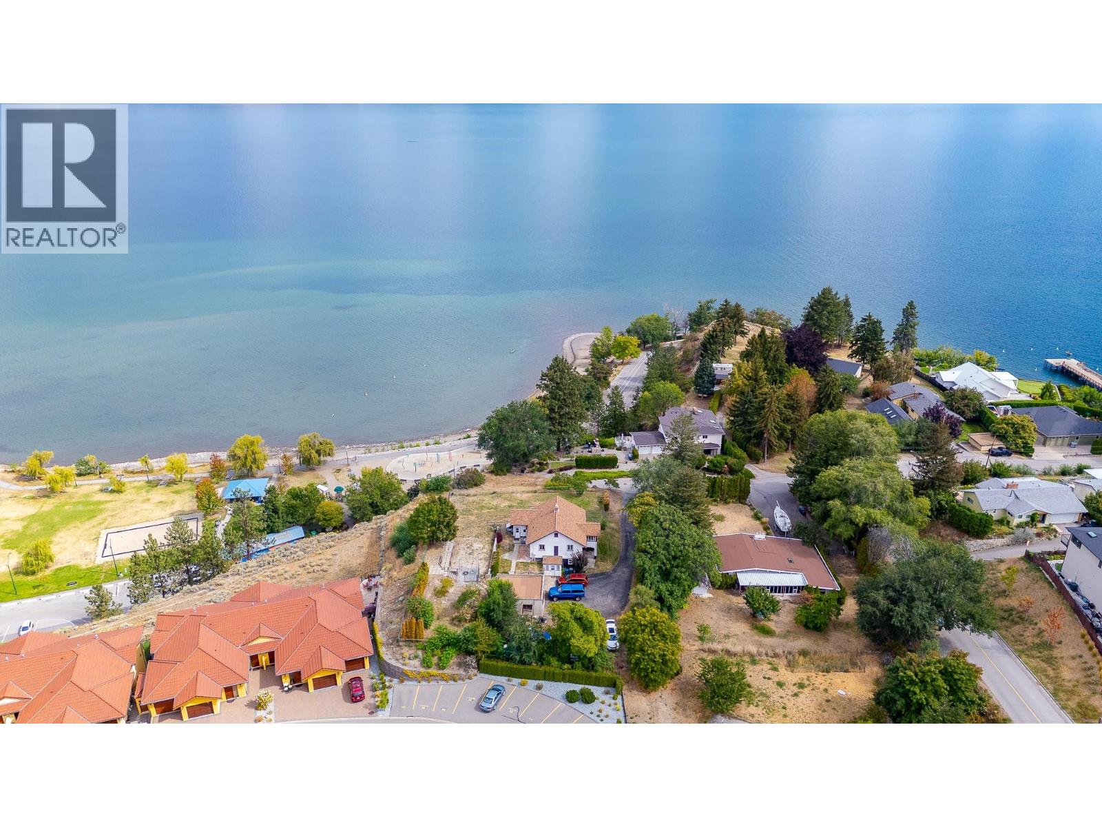 14602 Fisher Close, Summerland