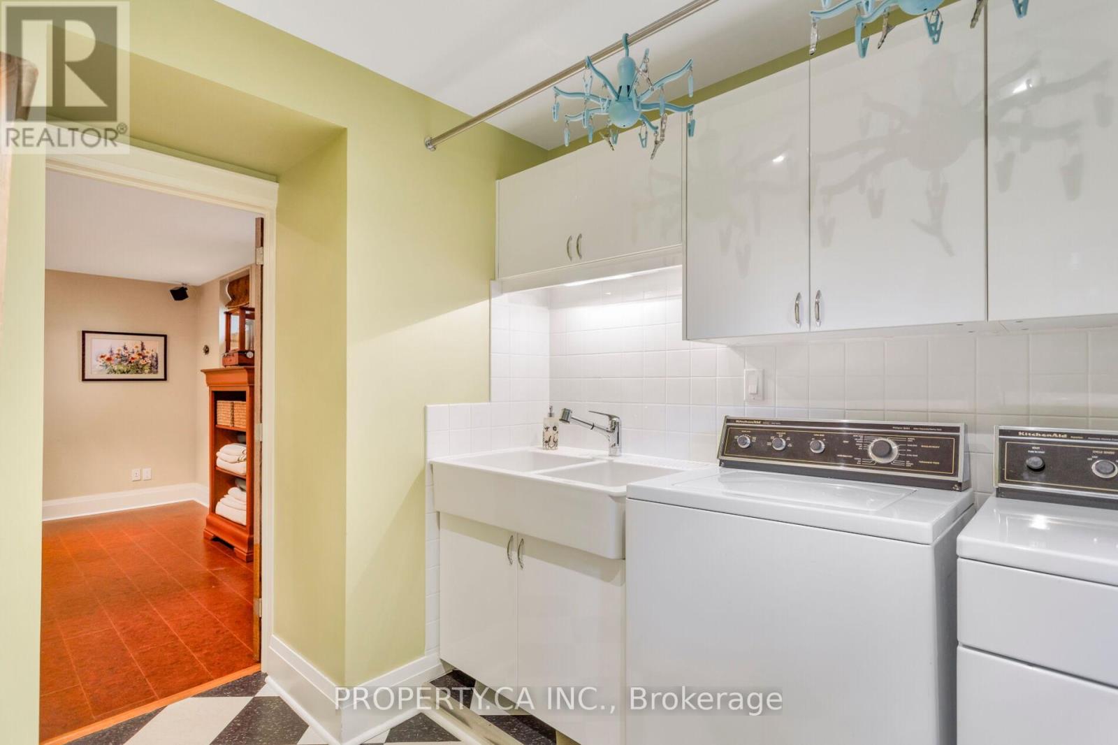 59 BRUMELL AVENUE - Image 40