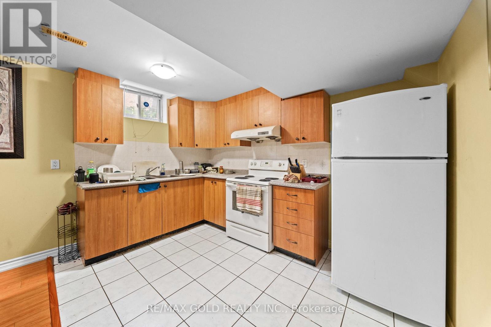 28 BOTTOMWOOD STREET - 43