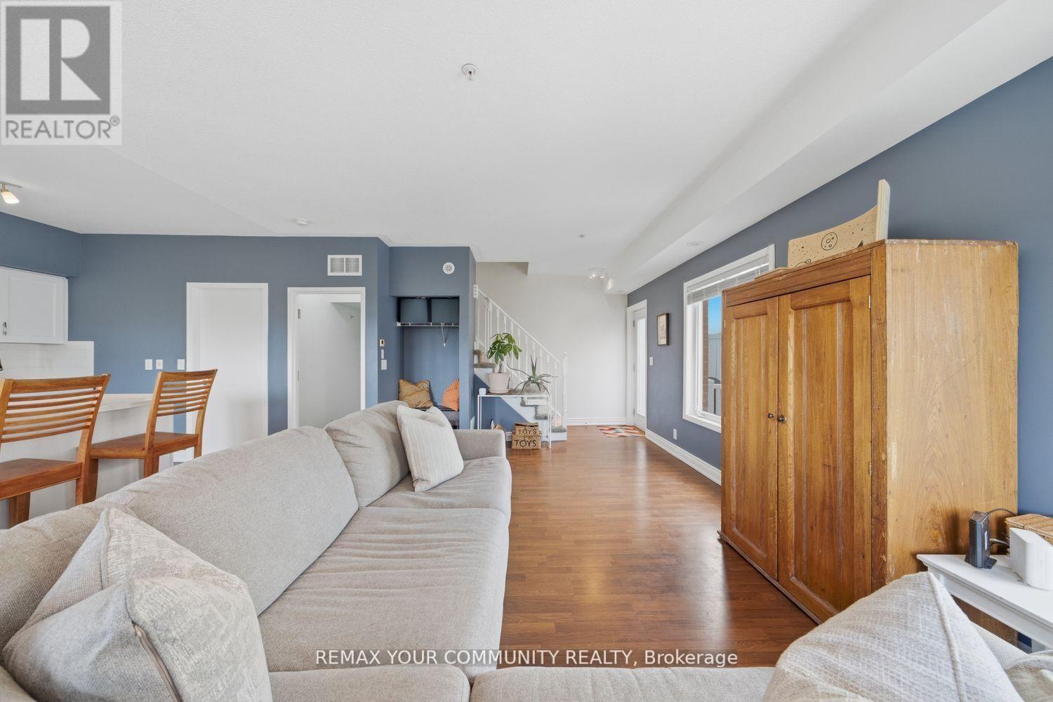 ##204 35 RICHGROVE DRIVE - 12