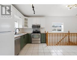Garage Upper - 1049 Glencairn Avenue, Toronto, ON M6B2B1 Photo 7