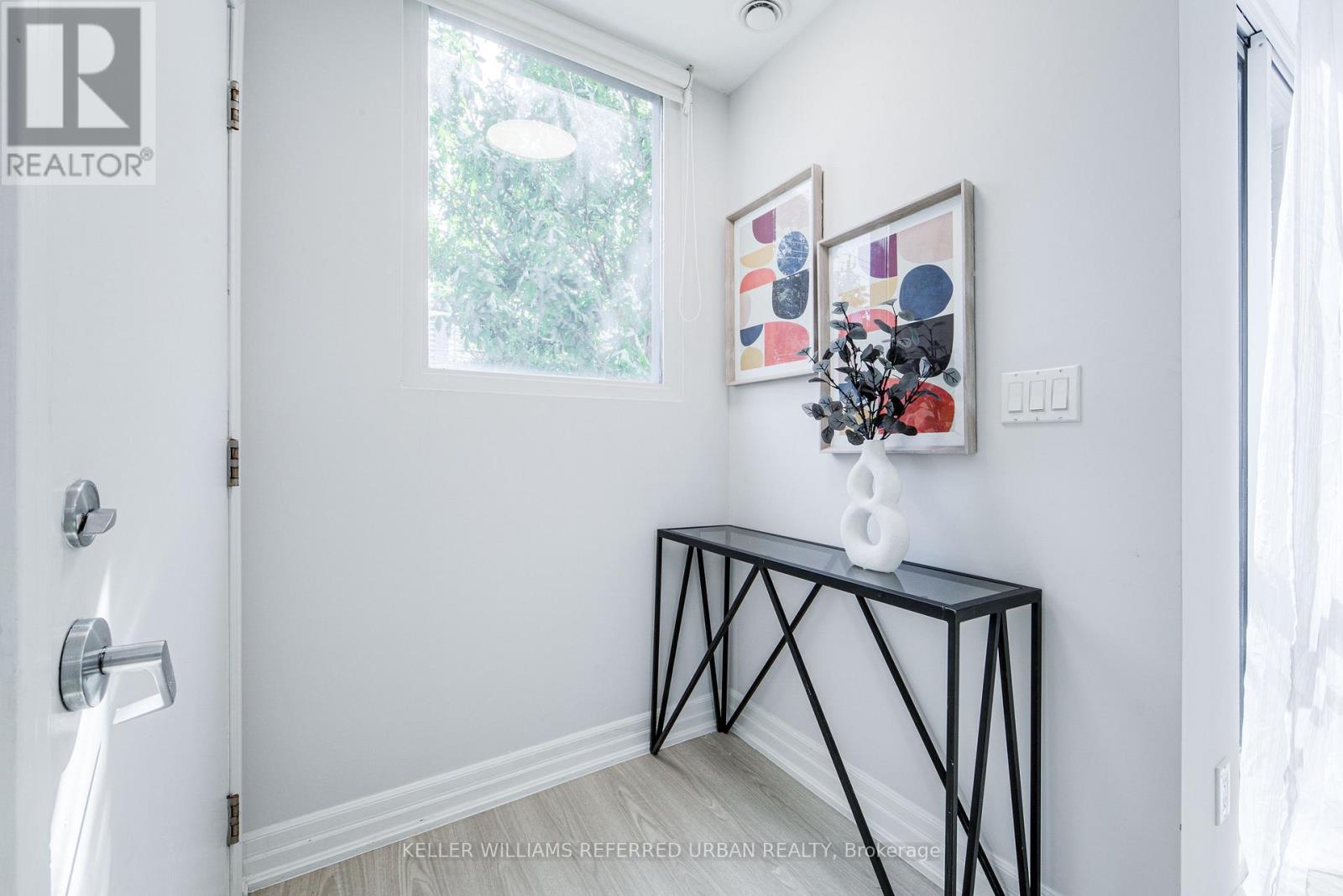 #802 370 WALLACE AVENUE - 2